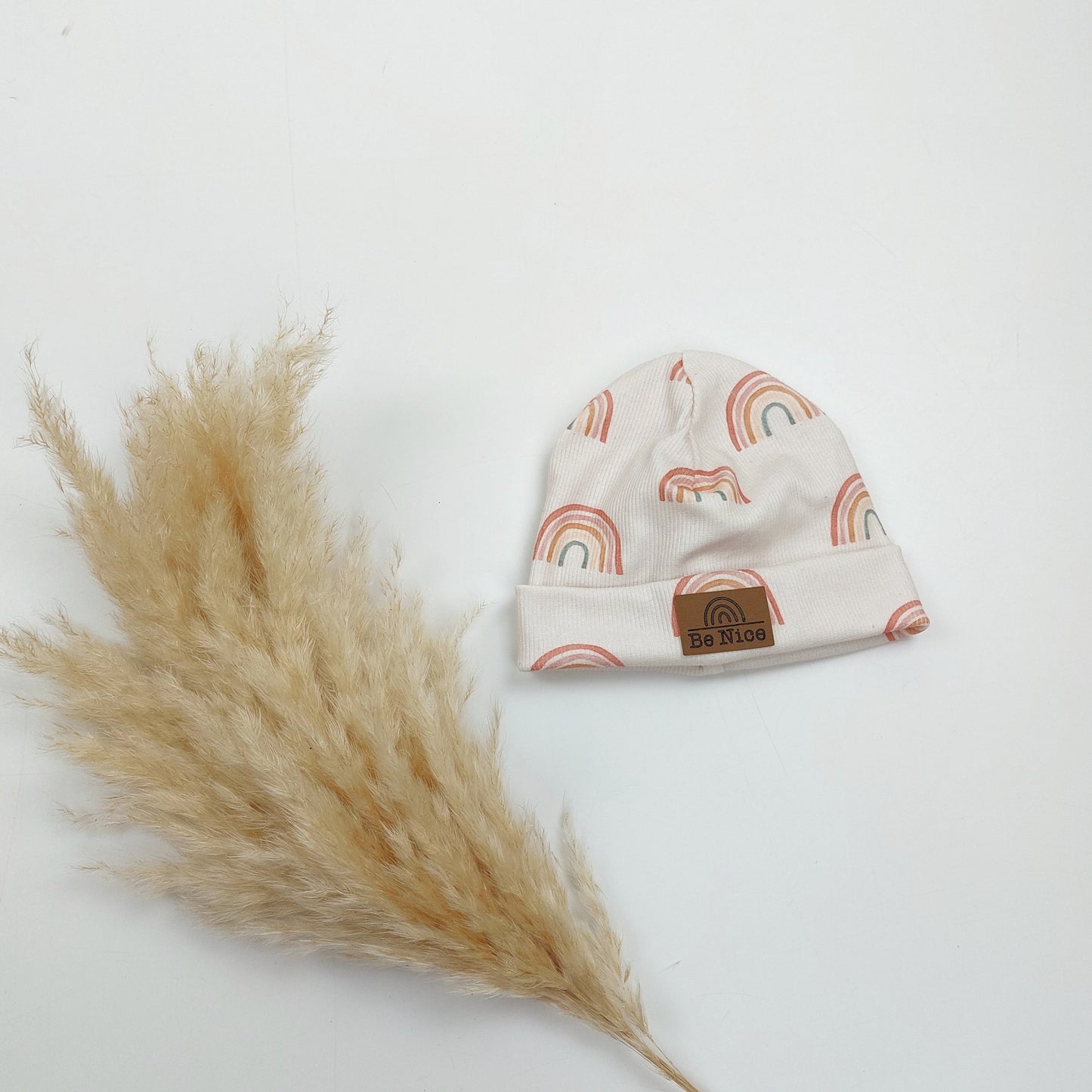Leichte Beanie mit Label