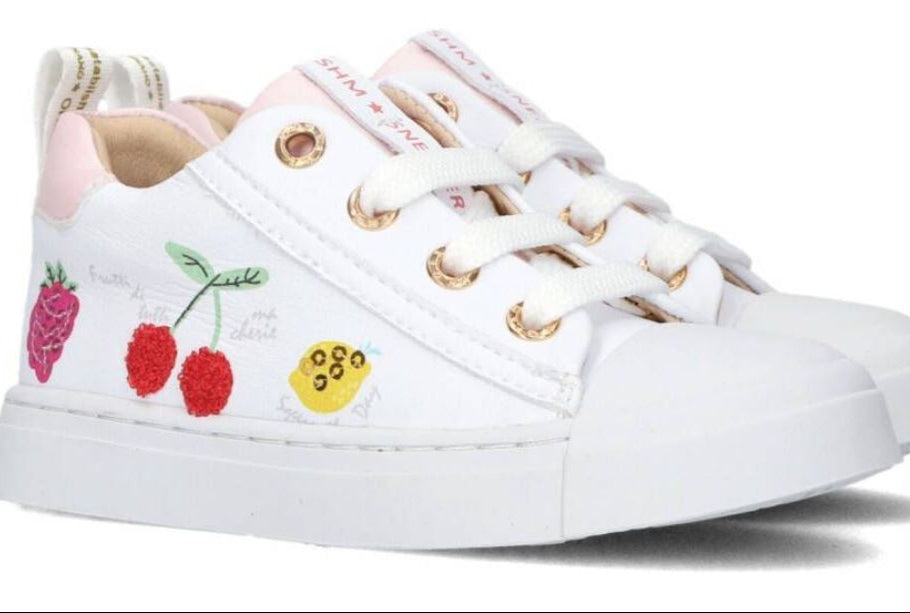 Sneaker fruits